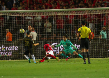 اياب نهائي دوري أبطال إفريقيا: الوداد يسعى للحفاظ على اللقب والأهلي يرغب في الثأر
