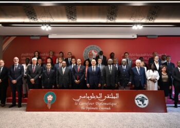 لقاء تواصلي بين المؤسسة الديبلوماسية ورئيس الجامعة الملكية المغربية لكرة القدم