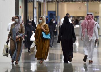 أكثر من 32 مليون نسمة عدد سكان السعودية