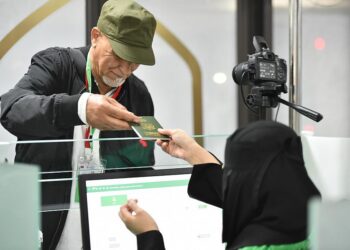 حجاج مغاربة يستفيدون من مبادرة “طريق مكة”