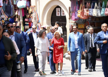 جيل بايدن تزور جمعية “النخيل للمرأة والطفل”