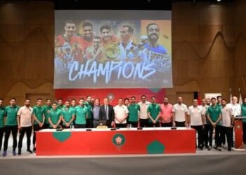 حفل استقبال على شرف المنتخب الوطني لكرة القدم داخل القاعة
