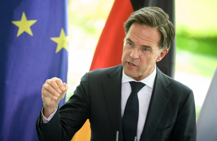 FILED - 04 October 2022, Berlin: Dutch Prime Minister Mark Rutte speaks during a press conference after the meeting of the German-Dutch Climate Cabinet at the Federal Chancellery. Photo: Bernd von Jutrczenka/dpa