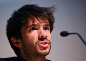 اعتقال المحامي الفرنسي خوان برانكو بتهمة الدعوة إلى التمرد بالسنيغال