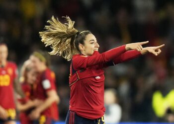 المنتخب الإسباني يهزم نظيره الإنجليزي ويتوج بلقب كأس العالم للسيدات لأول مرة في تاريخه