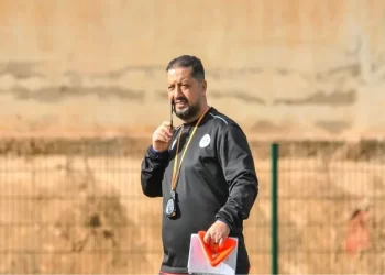 مولودية وجدة ينفصل عن المدرب عمر نجحي بالتراضي