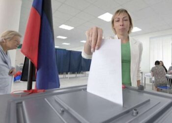 فوز حزب “روسيا الموحدة” بزعامة بوتين في الانتخابات بمناطق أوكرانية ضمتها روسيا