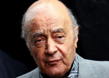 وفاة رجل الأعمال المصري محمد الفايد عن 94 عاما