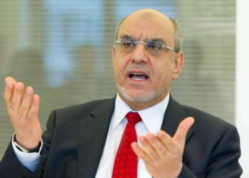 الإبقاء على رئيس الحكومة الأسبق حمادي الجبالي في حالة سراح عقب الاستماع إليه بخصوص التعيينات والانتدابات إبان ترؤسه للحكومة