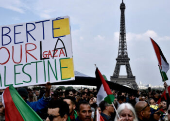 فرنسا تمنع المظاهرات الداعمة للفلسطينيين