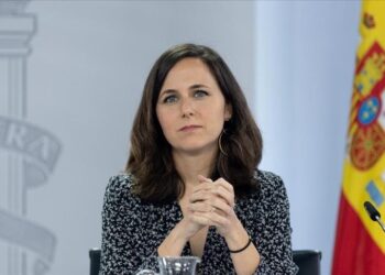وزيرة إسبانية تدعو دول أوروبا لقطع العلاقات الدبلوماسية مع “إسرائيل”
