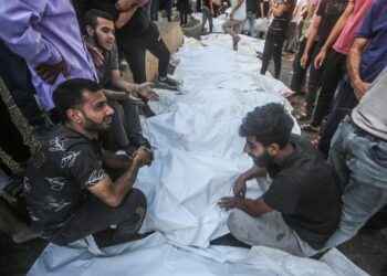 حصيلة العدوان الإسرائيلي على غزة تصل إلى 7703 شهيدا