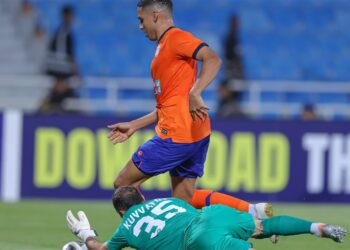 عبد الحميد صابيري يقود الفيحاء السعودي لتحقيق الانتصار الأول في دوري أبطال آسيا