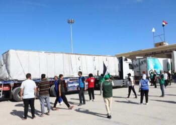 الجيش الإسرائيلي يدعو المدنيين في غزة للتوجه الى جنوب القطاع للحصول على مساعدات إنسانية