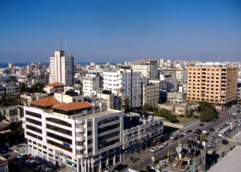 إسرائيل توقف إمدادات الكهرباء المخصصة لقطاع غزة