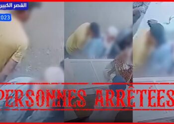 فيديو  السرقة بالنشل أمام أحد المحلات التجارية يتعلق بقضية زجرية  عالجتها مصالح الامن  بالقصر الكبير