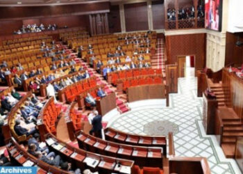 مشروع قانون المالية يدشن للتنزيل الفعلي للدولة الاجتماعية حسب الأغلبية النيابية، فيما ترى المعارضة أن فرضياته “غير واقعية” و”مفتقدة للدقة”