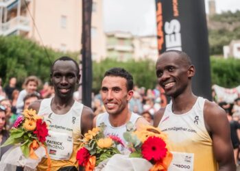البطل المغربي الحسين العزاوي يهدي المغرب المرتبة الأولى في السلسلة العالمية  لسباقات الترايل الجبلية
