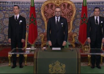 جلالة الملك: حولنا المسيرة الخضراء إلى مسيرات للتنمية وتكريم الإنسان