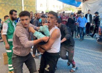 البيت الأبيض يعلن موافقة إسرائيل على “هدن” يومية لأربع ساعات في شمال غزة