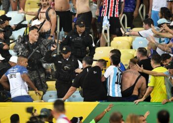 رئيس “فيفا” عن مباراة البرازيل والأرجنتين: لا مكان للعنف في كرة القدم