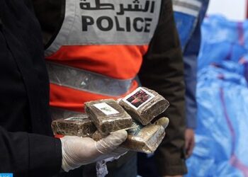 حجز 18 كلغ من مخدر الشيرا بمعبر باب سبتة