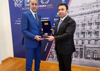 رئيس الأنتربول يستقبل حموشي ويهنئه باحتضان المغرب مؤتمر المنظمة المقبل