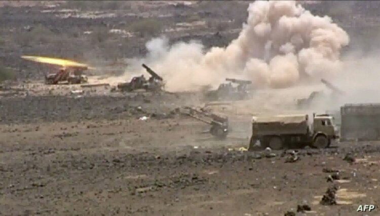 An image grab taken from AFP TV shows Yemeni army forces shelling Al-Qaeda targets in the southern Abyan province on June 12, 2012. The Yemeni army seized the Al-Qaeda strongholds of Jaar and Zinjibar, officials said, more than a year after the jihadists captured most of Abyan province. AFP PHOTO/DSK (Photo by AFPTV / AFP)