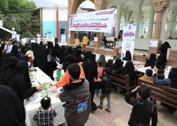 نساء ذوات إعاقة في تعز يتحولن إلى نساء منتجات في بازار “انطلاقتي”