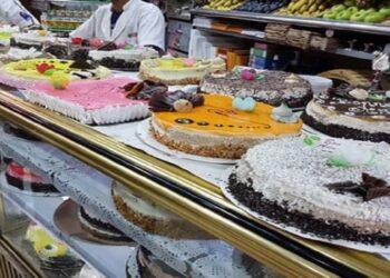 مخبزة حلويات تعلن عن رفضها لطلبيات “الحلوة” بمناسبة السنة الميلادية..