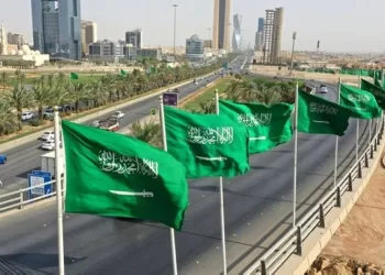 السعودية تقدم حوافز ضريبية لمدة 30 عاما لجذب المقار الإقليمية للشركات العالمية
