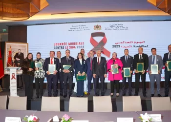 إطلاق أول خطة استراتيجية وطنية مندمجة لمكافحة فيروس نقص المناعة البشرية والأمراض المنقولة جنسيا والتهاب الكبد الفيروسي