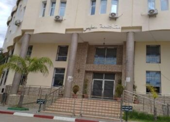 نائبة رئيس مقاطعة بفاس تتوصل بتعويضاتها رغم وجودها بالخارج