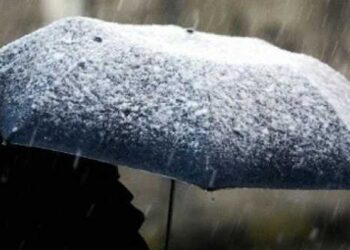 طقس: تساقطات مطرية وثلجية ببعض المناطق وانخفاض الحرارة