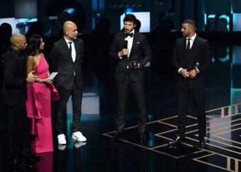 جوائز فيفا: ميسي بونماتي الأفضل في عام 2023  لندن