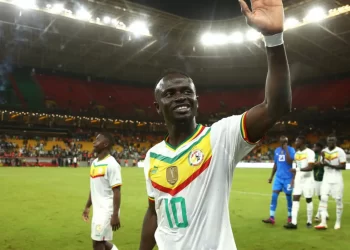 ساديو ماني يقود منتخب السينغال إلى الدور 16 بعد الفوز على الكاميرون ..