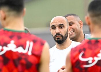 الركراكي يعتمد على أسماء جديدة خلال بطولة كأس إفريقيا..