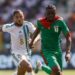 الجزائر تسقط في فخ التعادل 2-2 أمام بوركينا فاسو