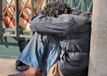 توقيف مختل عقليا اقتحم مسجدا حاملا سلاحا أبيضا