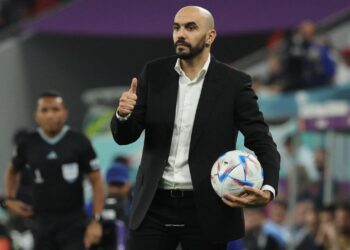 الركراكي : ” متشوق لعيش نفس أجواء كأس العالم في العرس القاري”