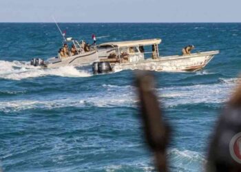 سفينة تبلغ عن هجوم بصاروخين قبالة سواحل اليمن