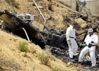 ثلاثة قتلى في تحطم مروحية عسكرية جنوب الجزائر