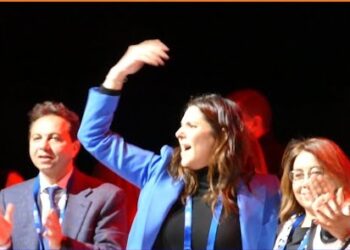 عن مؤتمر البام: هل تُصلح النساء ما أفسده دهر السياسة؟
