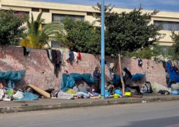 العثور على جثة متفحمة بالدرالبيضاء أثناء إخلاء مكان “لمهاجرين سريين”