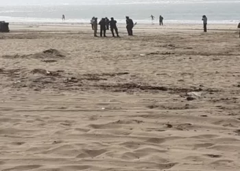 استنفار أمني قرب مطار طنجة بعد العثور على صندوق مملوء بالرصاص