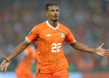 قاهر السرطان ونيجيريا سيباستيان هالر يغالب الدموع في ليلة التتويج ..