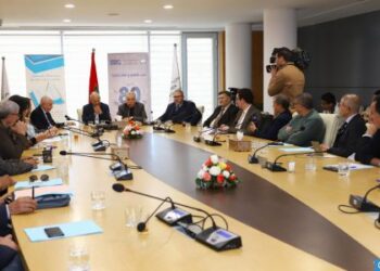 خبراء واكاديميون يدعون الى تجديد الفكر الاقتصادي في المغرب