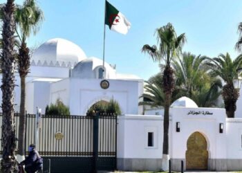 خلافا لمزاعم قصر المرادية: السفارة الجزائرية وإقامة السفير بالرباط تحظى بحماية الدولة المغربية