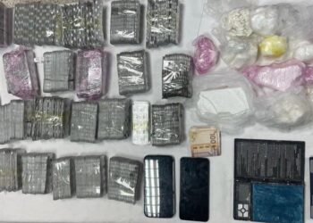 طنجة.. حجز 14 ألف و445 قرص مخدر وكيلوغرام و250 غراما من مخدر الكوكايين