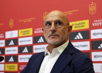 مدرب المنتخب الاسباني يرد على قرار إبراهيم دياز النهائي ..